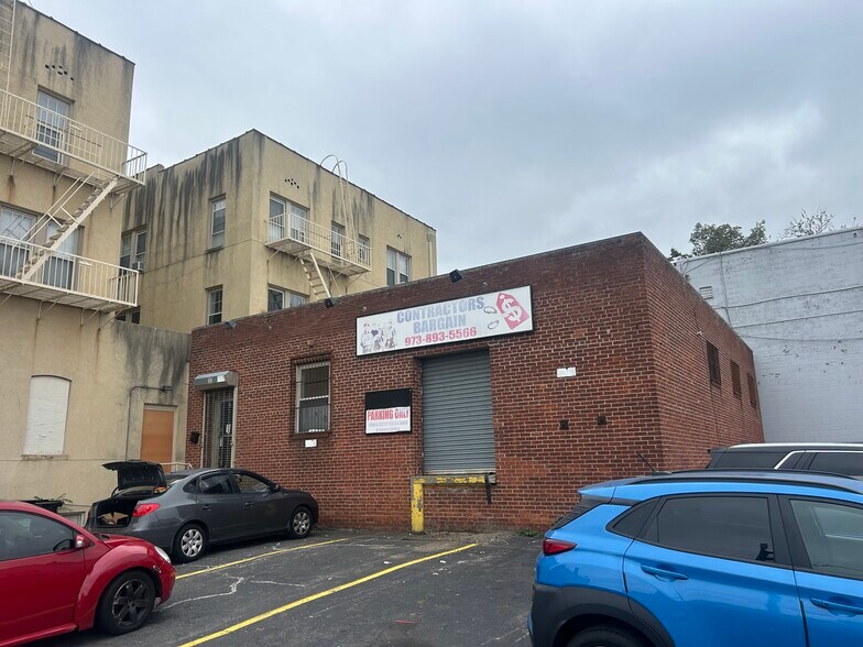 382-388 Bloomfield Ave, Bloomfield, NJ for sale - Building Photo - Image 1 of 1