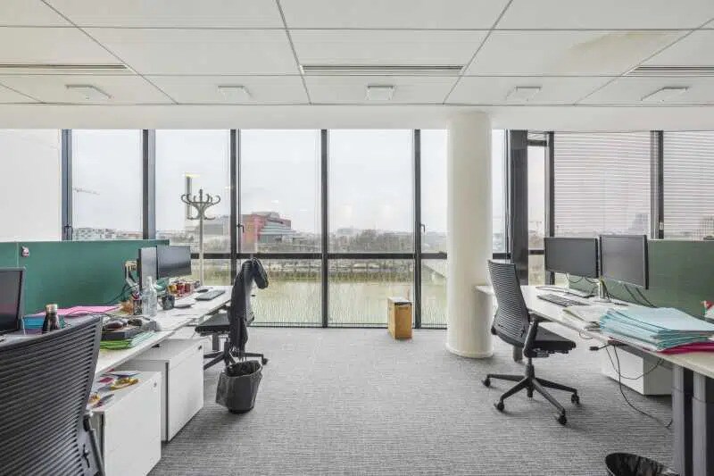 2-8 Rue Sarah Bernhardt, Asnières-sur-Seine for lease - Interior Photo - Image 3 of 8