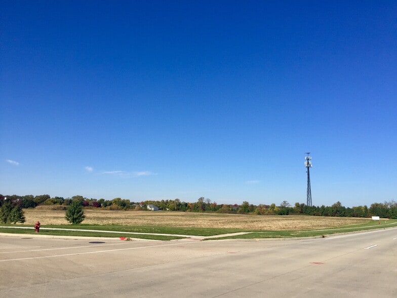 NWC of Route 47 & Greenbriar Road, Yorkville, IL for sale - Building Photo - Image 2 of 2