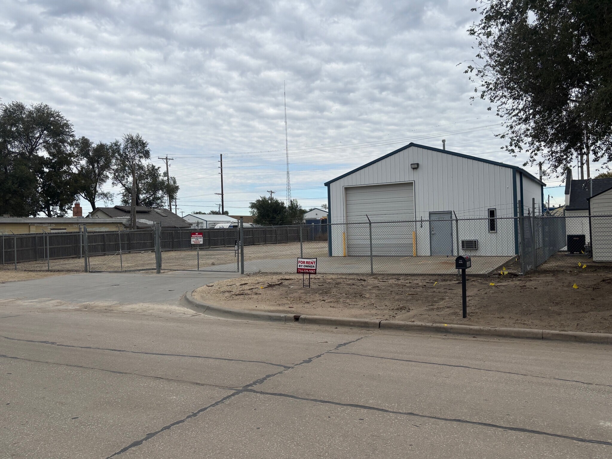 1438 S Handley St, Wichita, KS for lease Primary Photo- Image 1 of 12