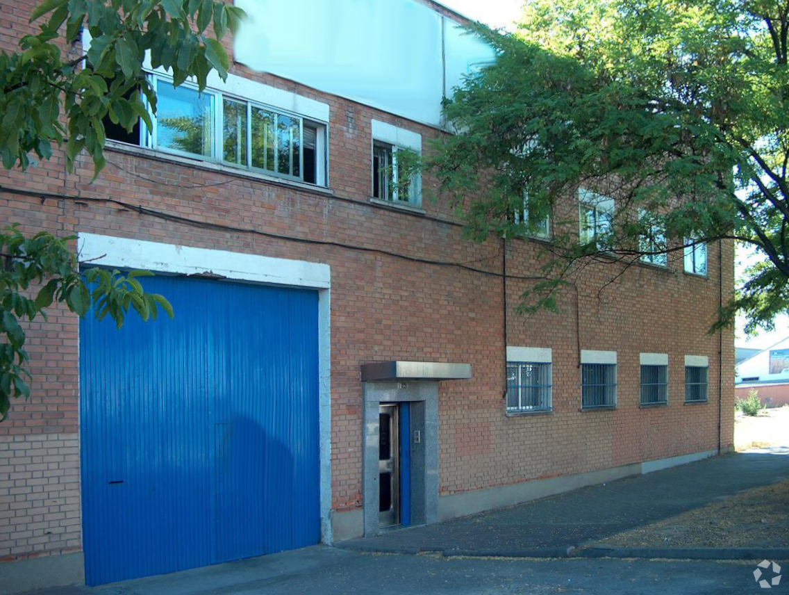 Industrial in Torrejón De Ardoz, Madrid for sale Primary Photo- Image 1 of 8