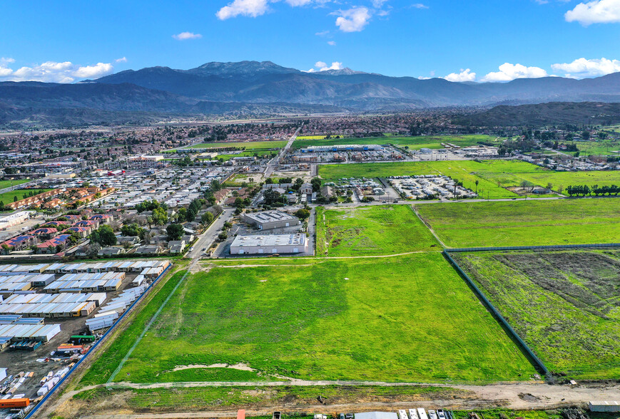 1255 Santa Fe st, Hemet, CA for sale - Building Photo - Image 1 of 10