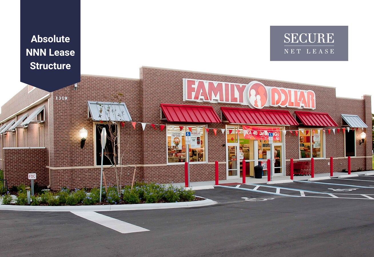 100 S Mekusukey Ave, Wewoka, OK 74884 Family Dollar