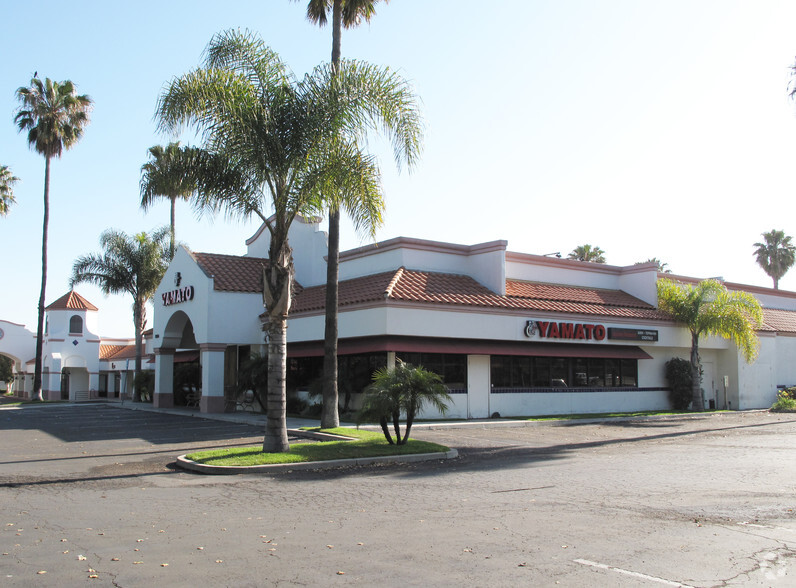 1915-1925 Daily Dr, Camarillo, CA for lease - Primary Photo - Image 1 of 1