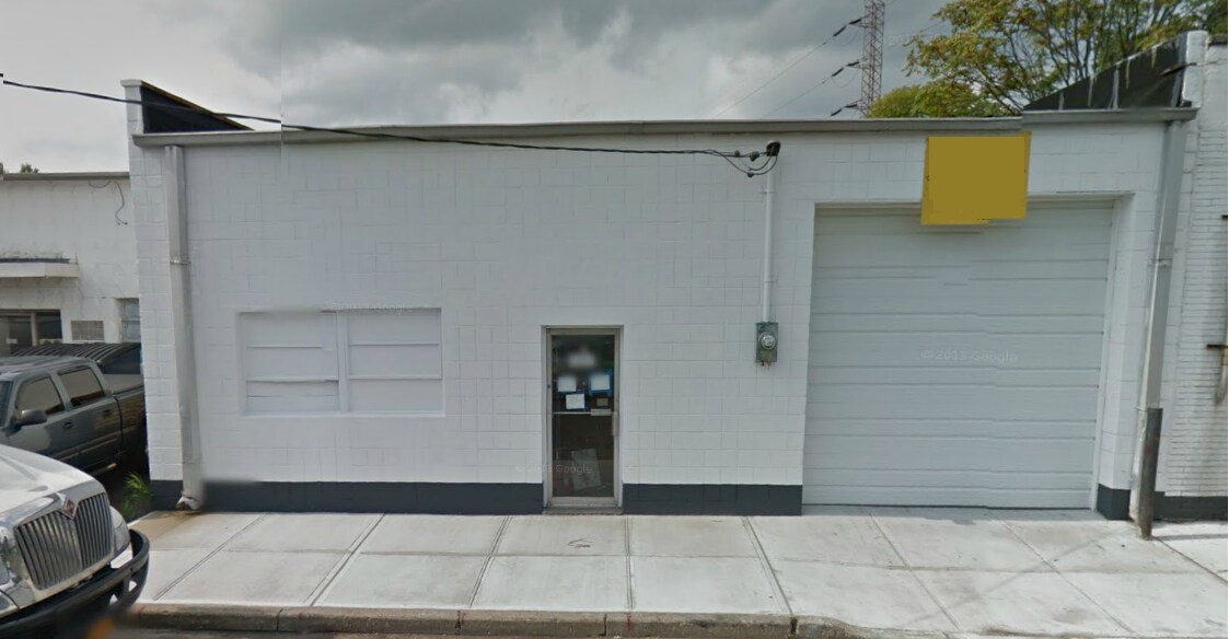 1057 Pennsylvania Ave, Linden, NJ 07036