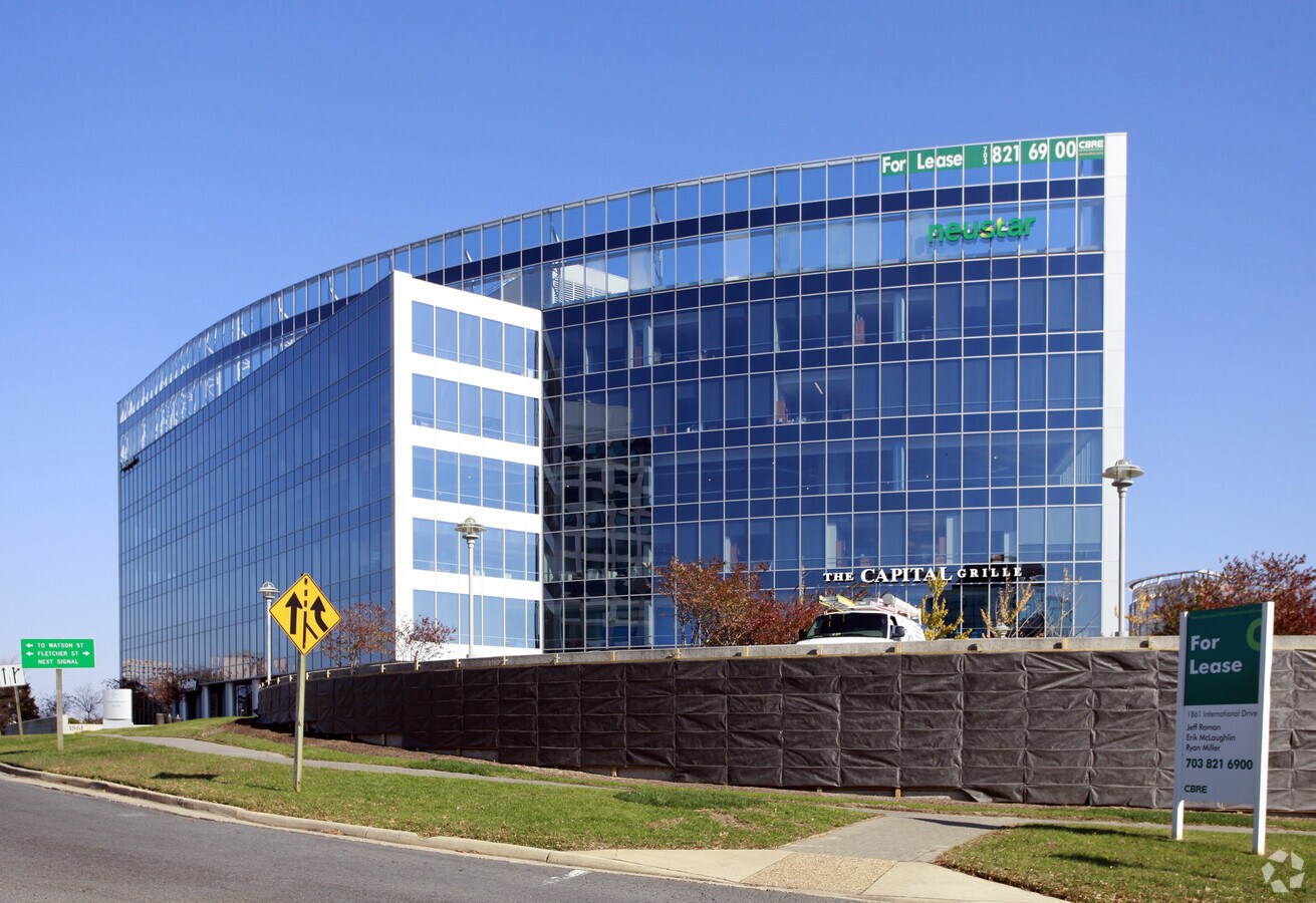 1861 International Dr, McLean, VA 22102 Property Record