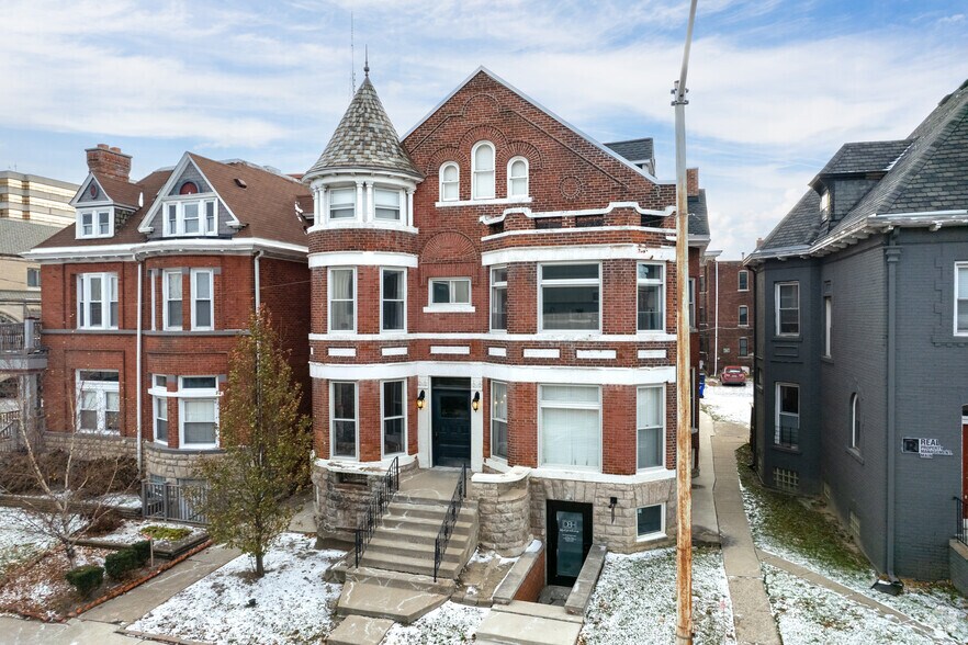 445 W Forest Ave, Detroit, MI for sale - Primary Photo - Image 1 of 1