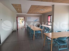 Office in Paterna, Valencia for lease Interior Photo- Image 2 of 7