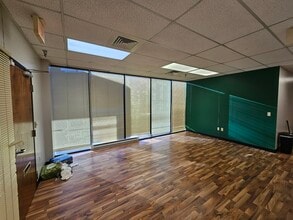 3737 N Meridian St, Indianapolis, IN for lease Interior Photo- Image 1 of 9