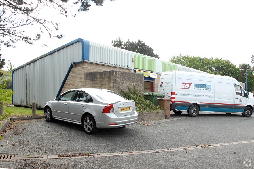 Glanydon Industrial Estate, Pwllheli for lease - Building Photo - Image 3 of 6