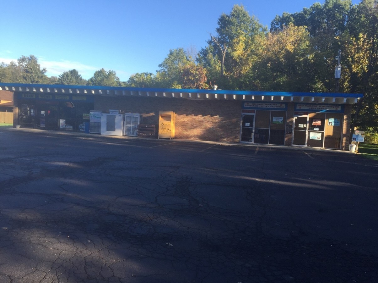 2521825222 Sprague Rd, Olmsted Falls, OH 44138