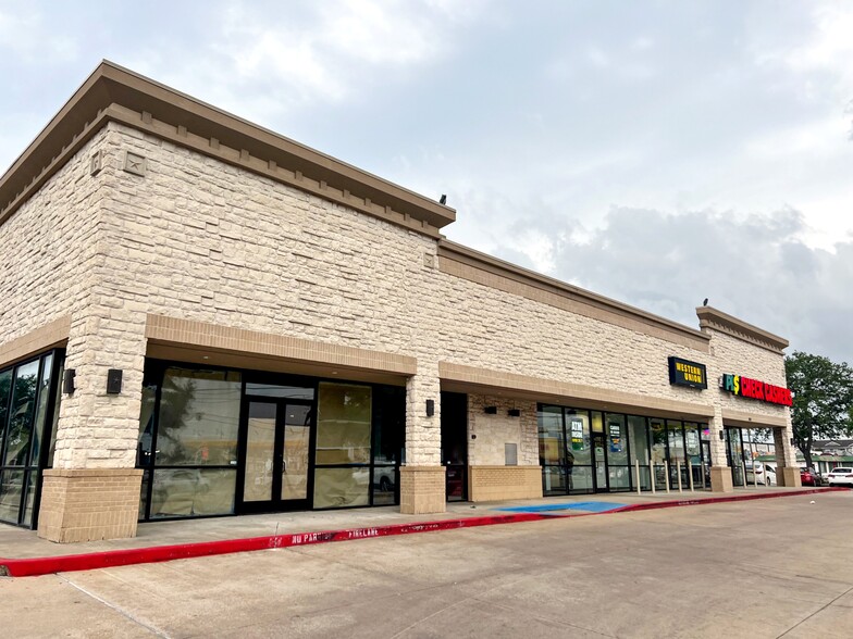 3023-3033 Shaver St, Pasadena, TX for lease - Building Photo - Image 2 of 3