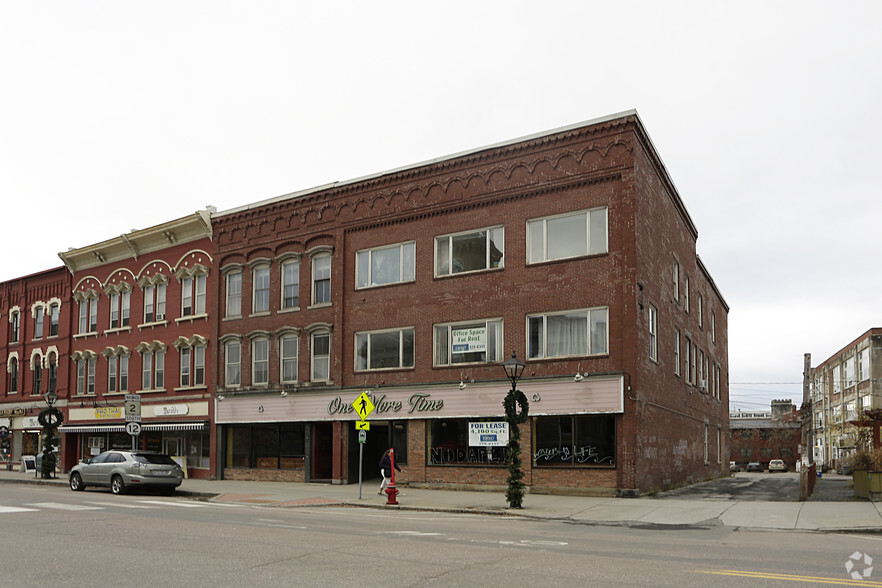 62-68 Main St, Montpelier, VT for sale - Primary Photo - Image 1 of 1