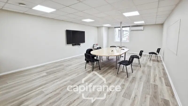 Office in Chalon-sur-Saône for lease - Interior Photo - Image 3 of 3