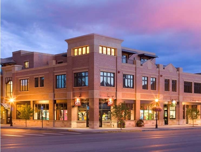 601 Lincoln St, Steamboat Springs, CO for sale - Primary Photo - Image 1 of 3