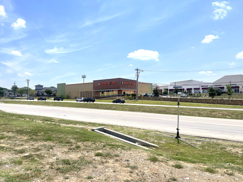 5230 N Tarrant Pkwy, Fort Worth, TX 76137 - Former Natural Grocers ...