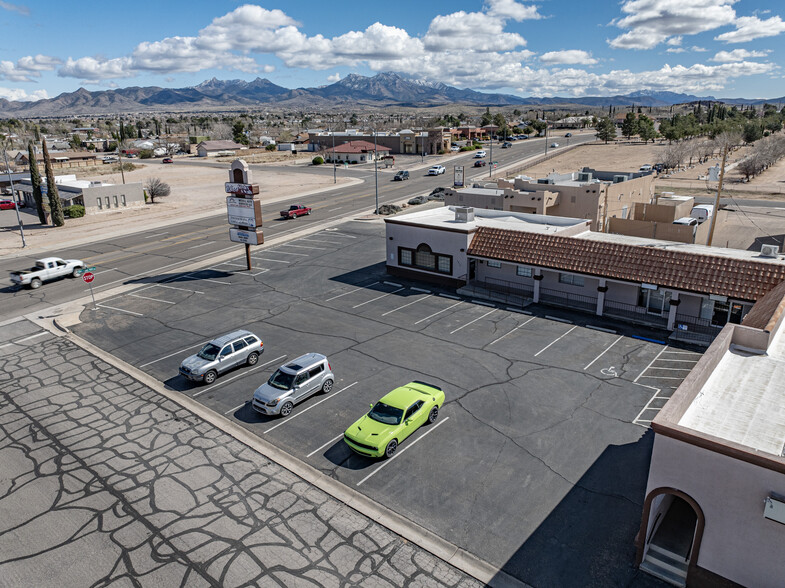 1711 N Stockton Hill Rd, Kingman, AZ for sale - Building Photo - Image 3 of 18