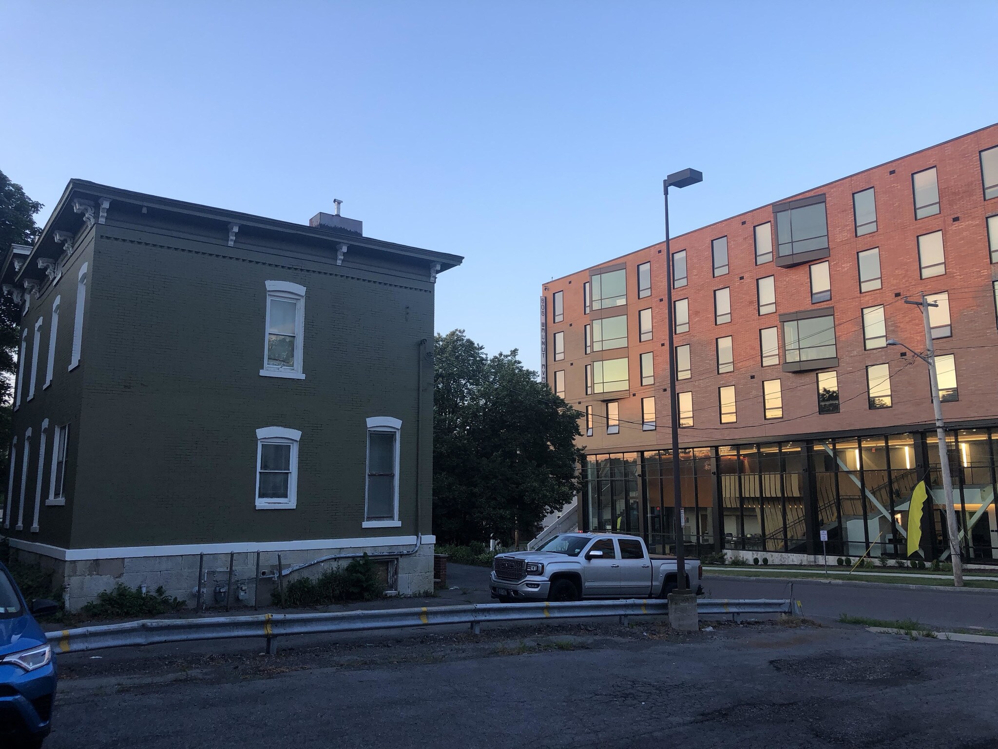 1124 E Genesee St, Syracuse, NY, 13210 Office/Residential Property