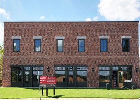 426 S Atlanta St, Roswell GA - Loft