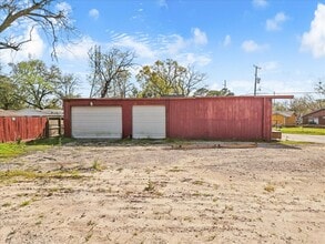 1317 Cedar Dr, La Marque, TX for lease Building Photo- Image 2 of 18