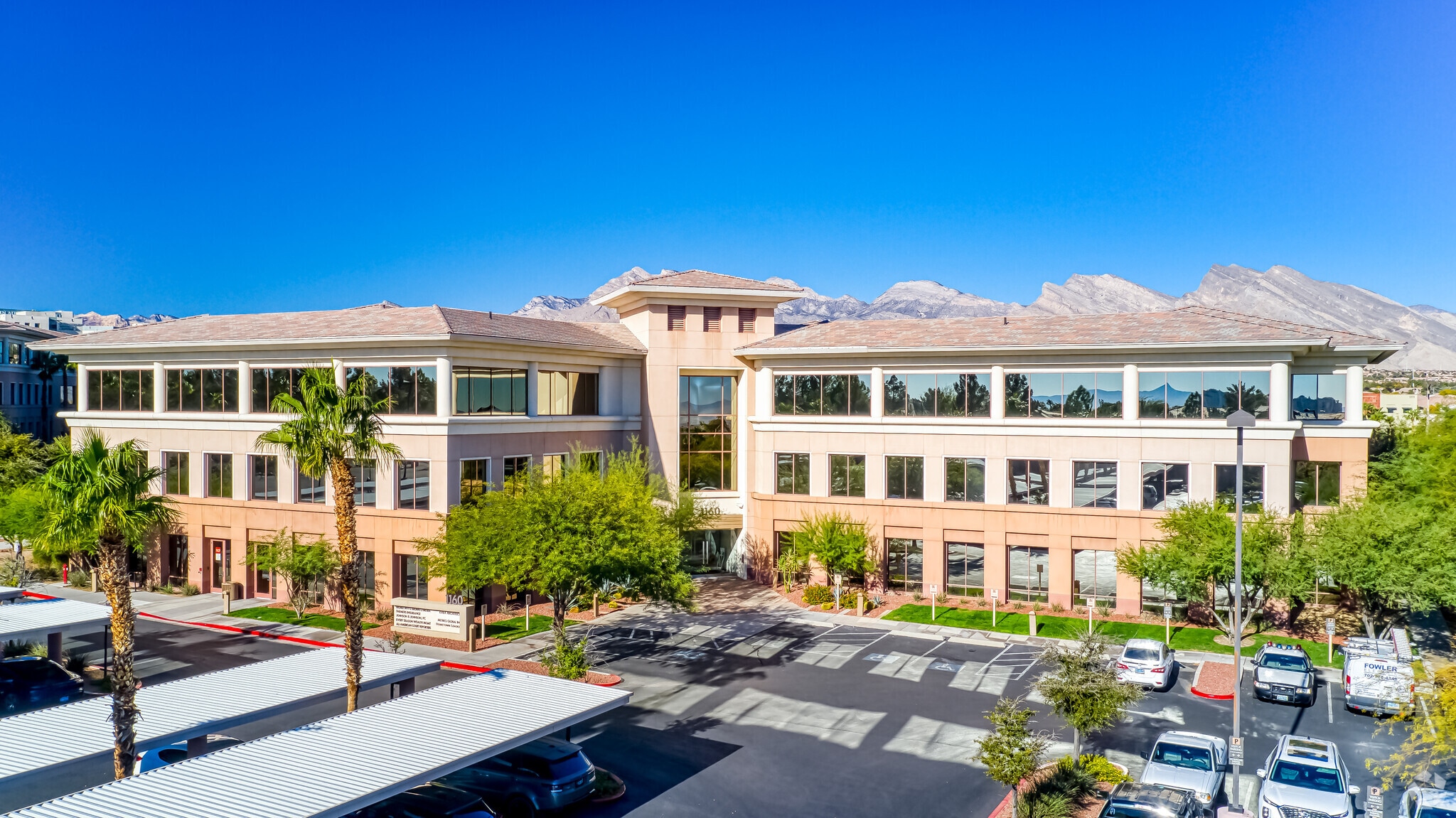 1160 N Town Center Dr, Las Vegas, NV for lease Primary Photo- Image 1 of 12
