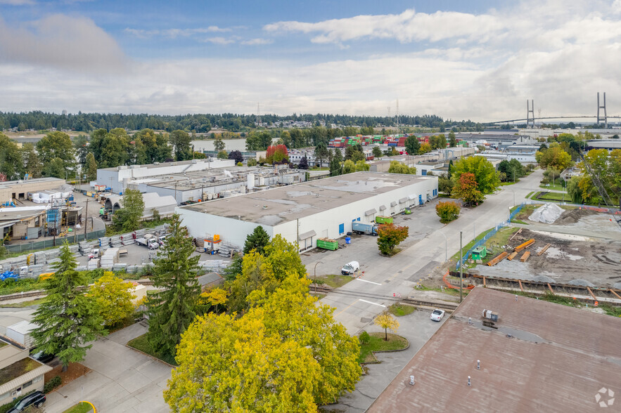 780 Derwent Way, Delta, BC for lease - Building Photo - Image 3 of 3