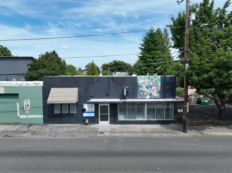 4616 N Albina Ave, Portland, OR for sale - Primary Photo - Image 1 of 12