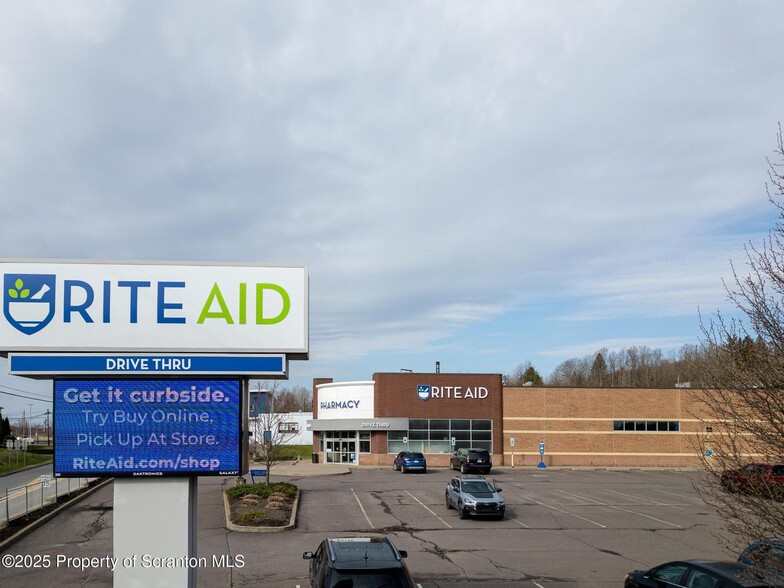 801 Grow Ave, Montrose, PA for lease - Building Photo - Image 3 of 16