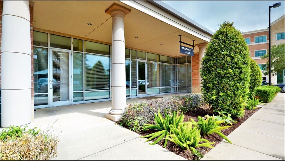 1415 Highway 6, Sugar Land, TX for lease - Building Photo - Image 1 of 21