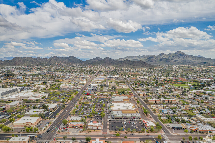 8911 N Central Ave, Phoenix, AZ for lease - Aerial - Image 3 of 4