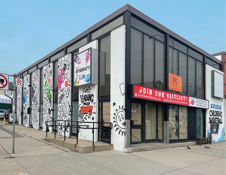 890 Danforth Ave, Toronto, ON for sale - Building Photo - Image 2 of 8