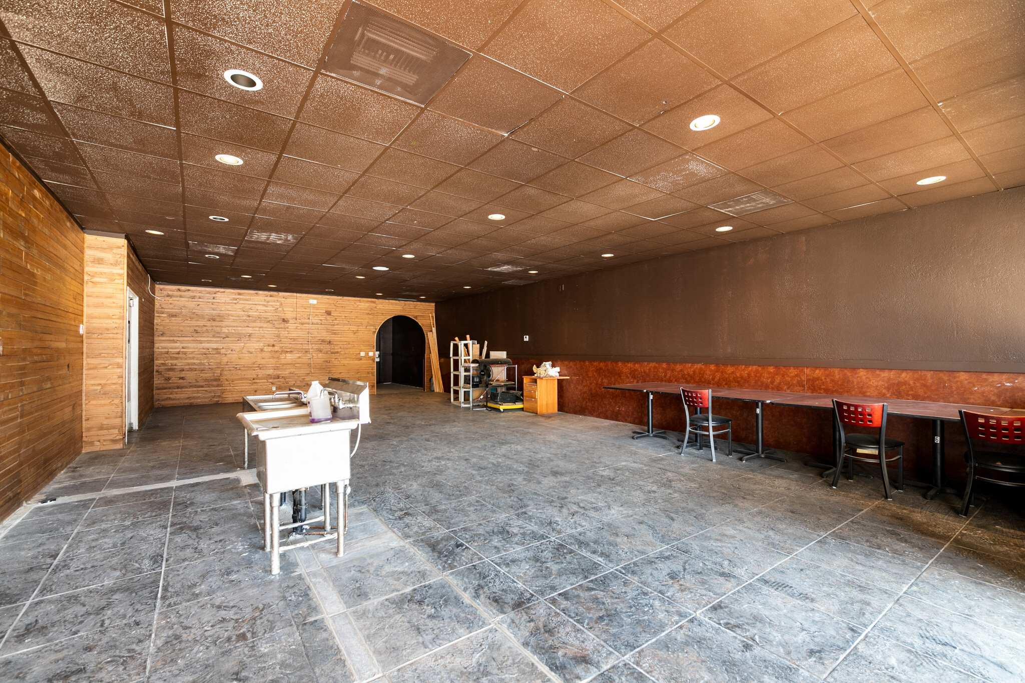 14701-14721 Princeton Ave, Moorpark, CA for lease Building Photo- Image 1 of 7