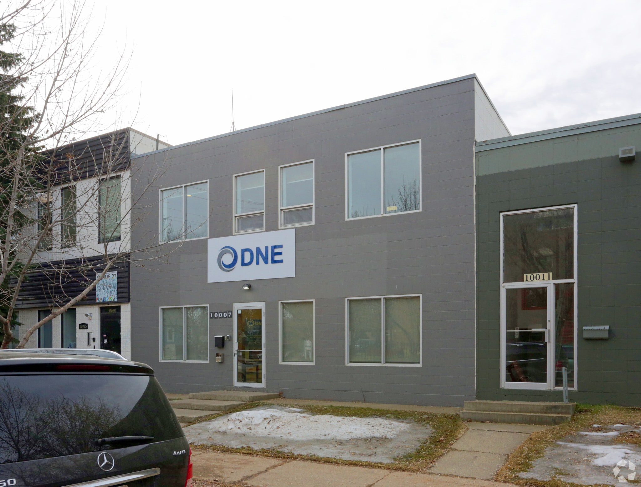 10007 80th Ave NW, Edmonton, AB for sale Primary Photo- Image 1 of 1