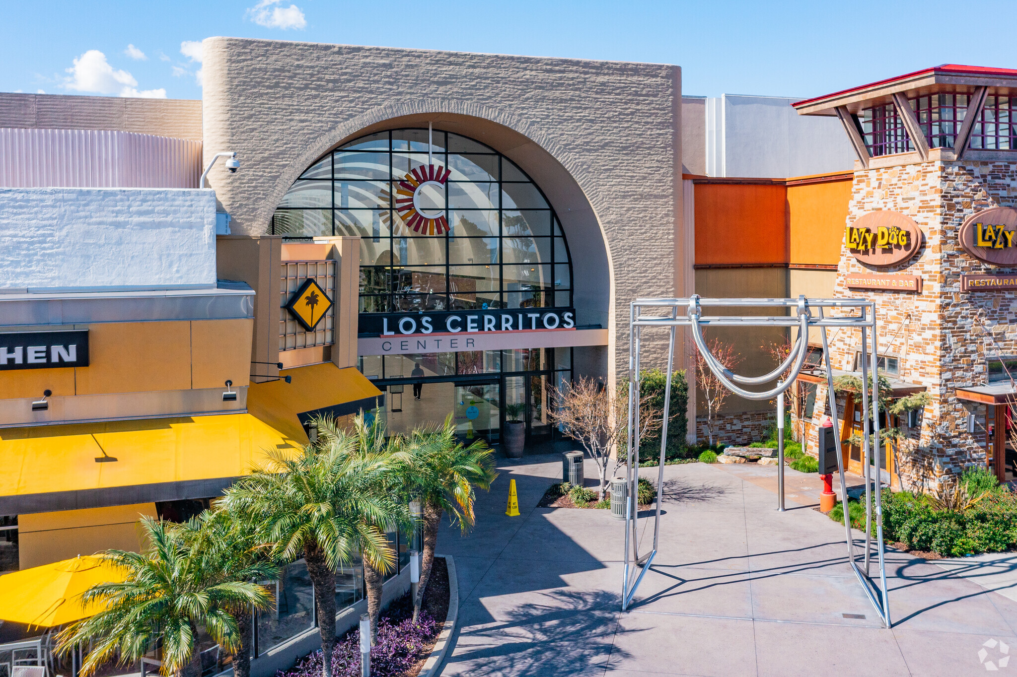 239 Los Cerritos Mall, Cerritos, CA for sale Primary Photo- Image 1 of 1