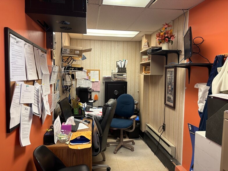 1202 NW 4th St, Grand Rapids, MN for sale - Building Photo - Image 3 of 18