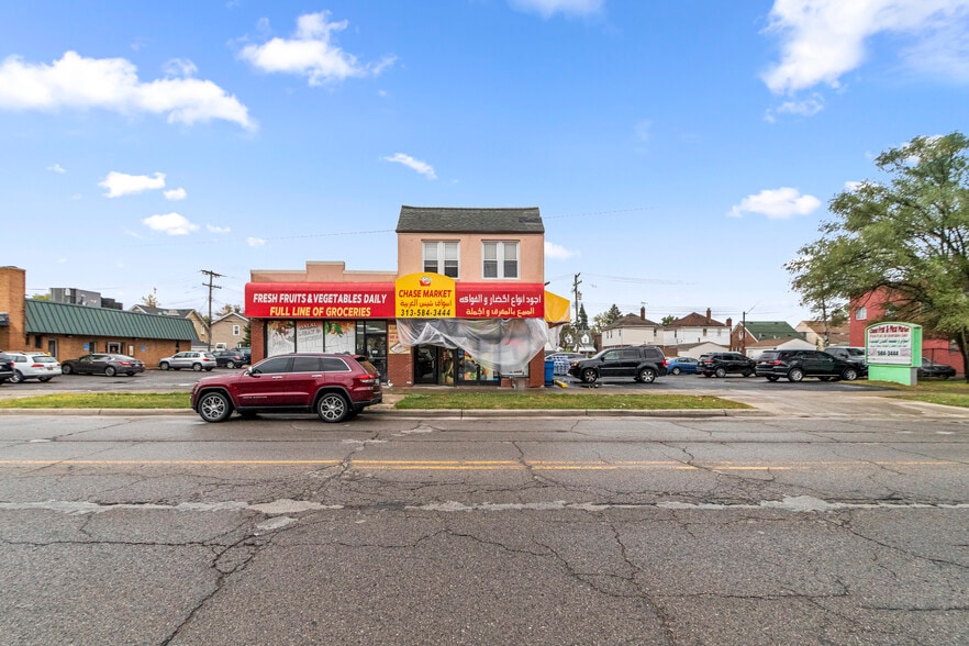 5920 Chase Rd, Dearborn, MI for lease - Building Photo - Image 2 of 34