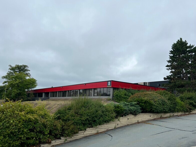 11 Akerley Blvd, Halifax, NS for lease - Building Photo - Image 2 of 10