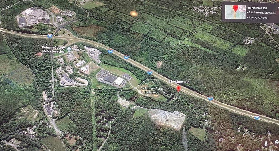 45 Holmes Rd, Brewster Village, NY for sale - Primary Photo - Image 1 of 1