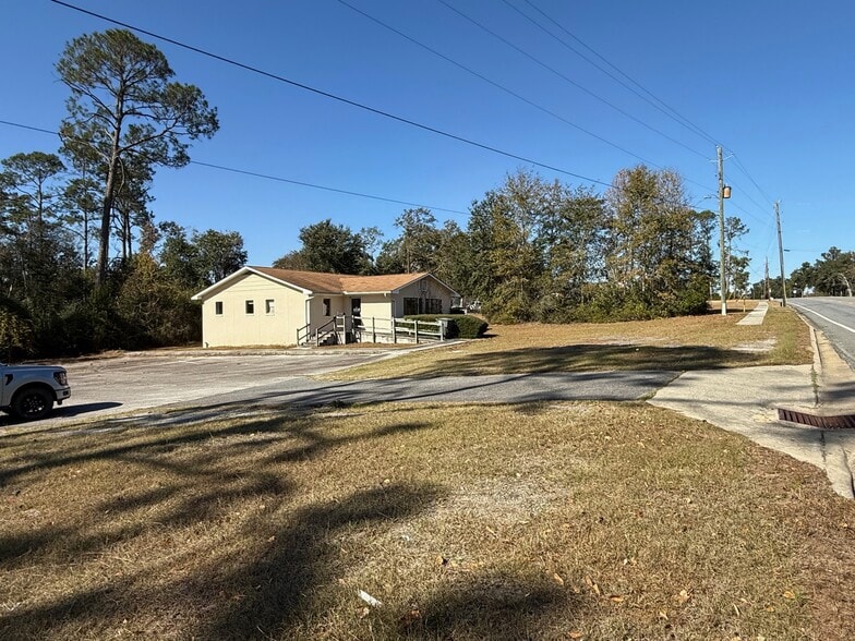 2955 E Main St, Soperton, GA for lease - Building Photo - Image 1 of 1
