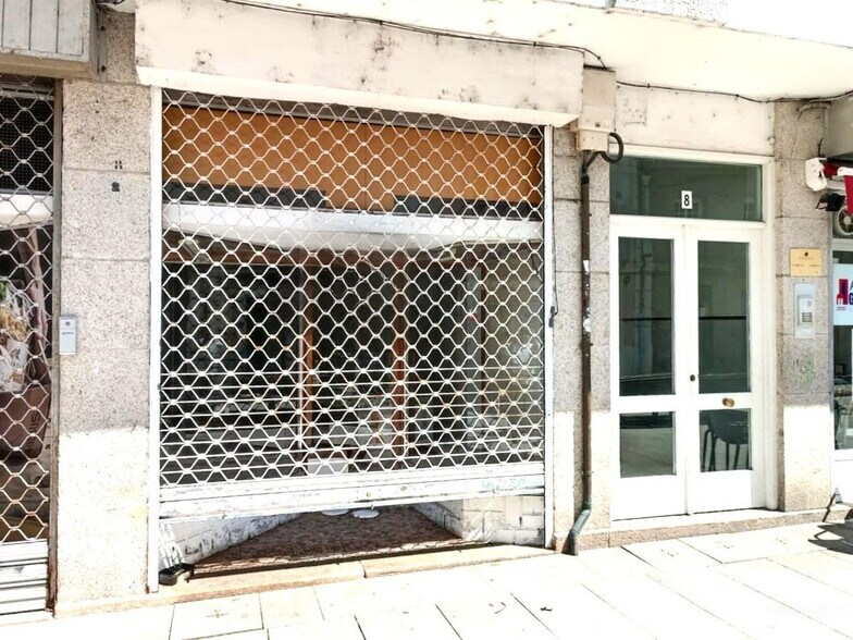 Retail in Pontevedra for sale - Building Photo - Image 2 of 11