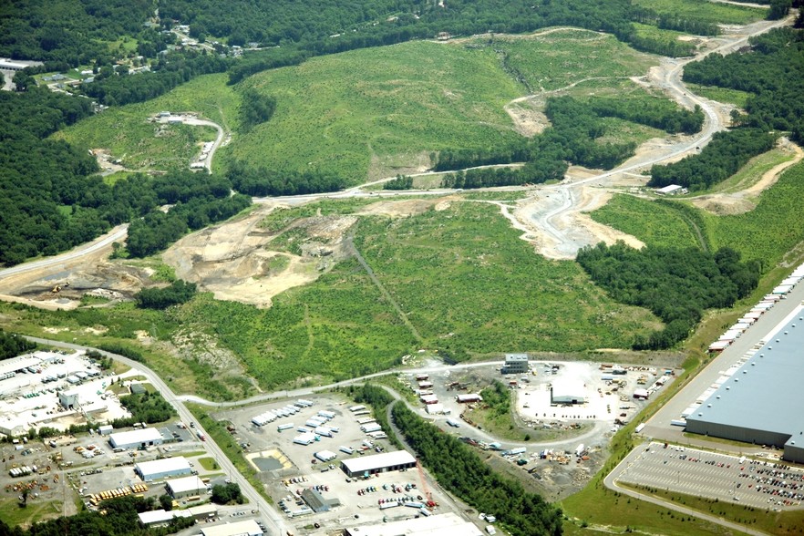 Research Dr, Jenkins Township, PA for sale - Primary Photo - Image 1 of 1