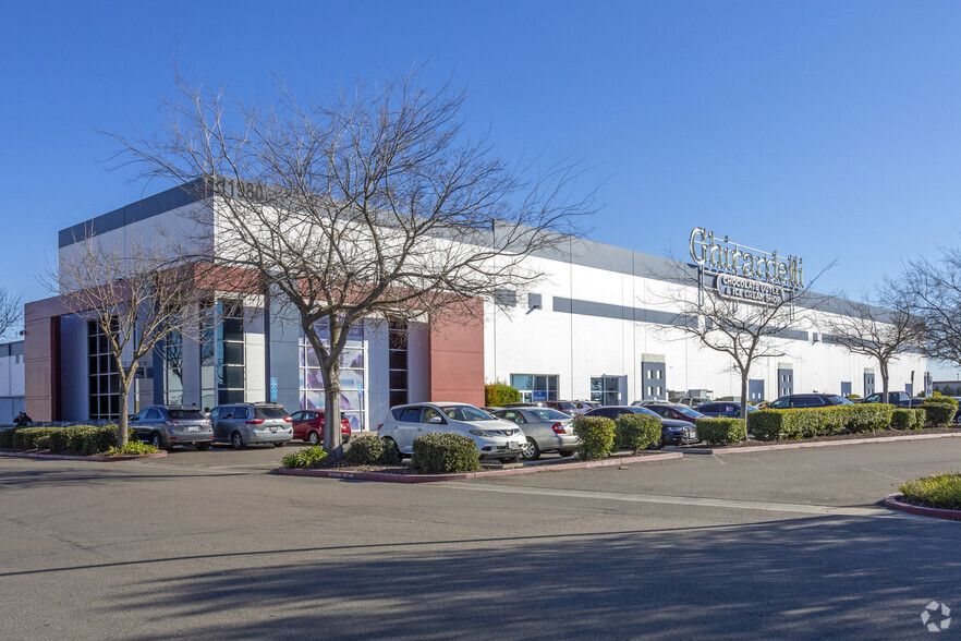 11980 S Harlan Rd, Lathrop, CA for sale - Primary Photo - Image 1 of 1