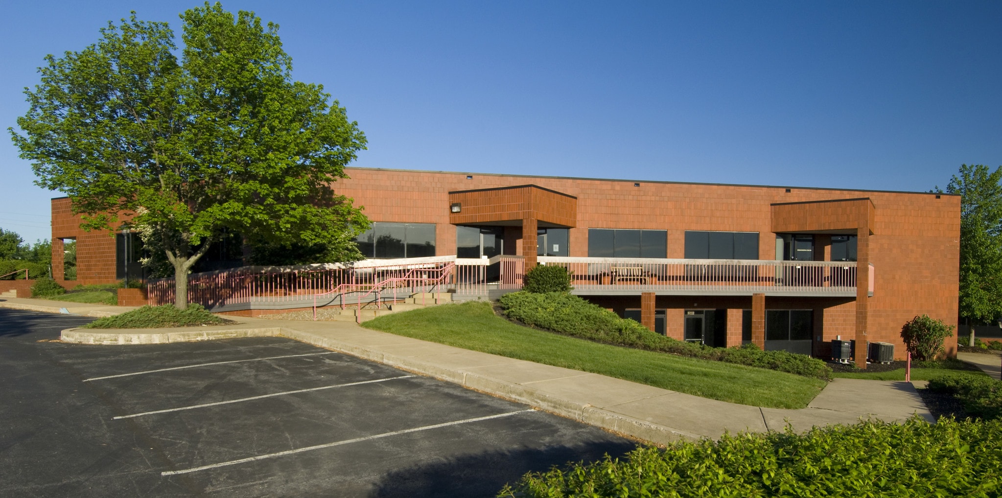 1860 Charter Ln, Lancaster, PA for lease Building Photo- Image 1 of 3