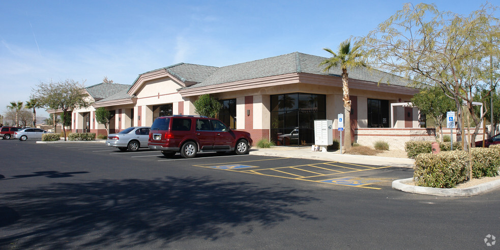 5505 W Chandler Blvd, Chandler, AZ for sale - Building Photo - Image 1 of 11