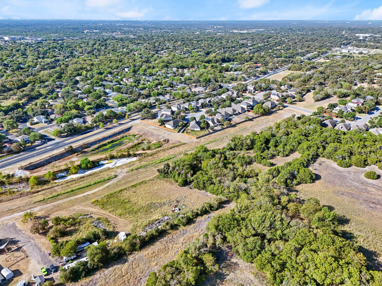 7612 Cooper Ln, Austin, TX for sale - Building Photo - Image 3 of 4