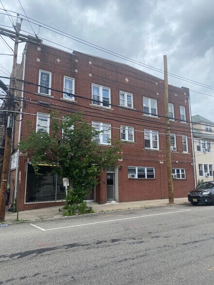 202-206 Ackerman Ave, Clifton, NJ for sale - Building Photo - Image 1 of 1