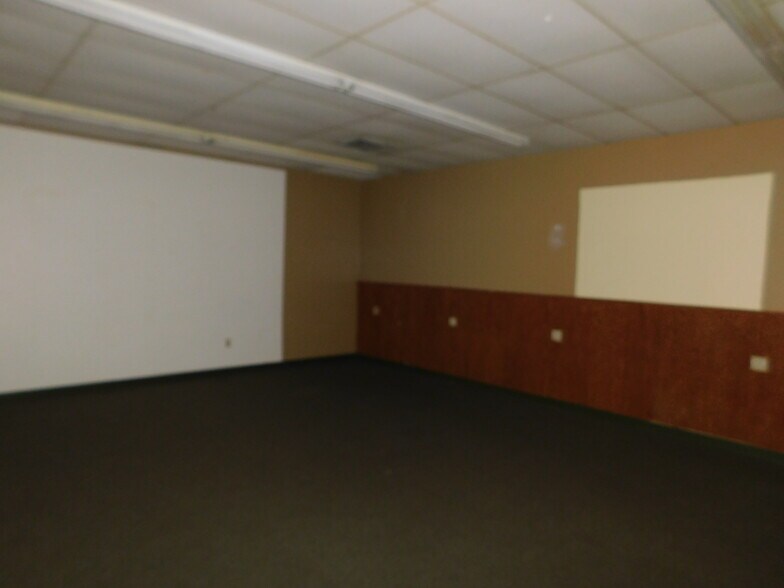 813 N Lake Parker Ave, Lakeland, FL for sale - Building Photo - Image 3 of 11