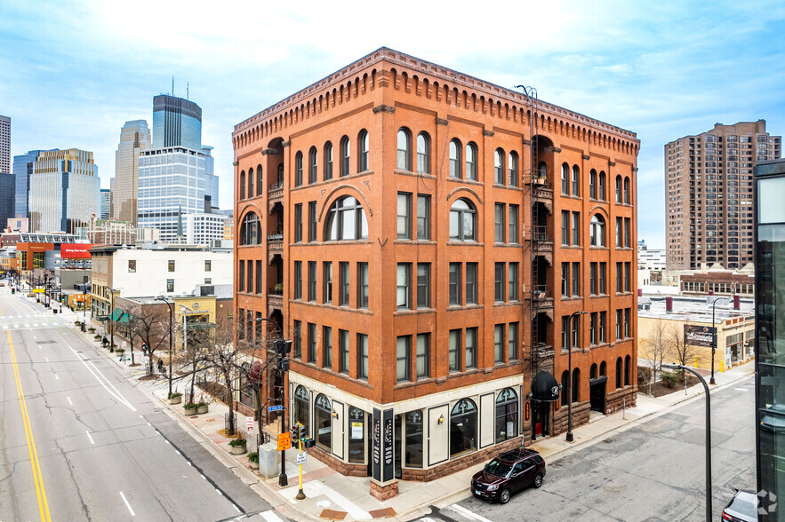 1227 Hennepin Ave, Minneapolis, MN for sale - Building Photo - Image 1 of 6