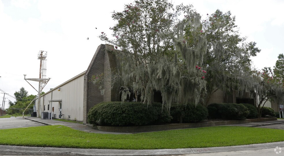 101 Pailet Ave, Harvey, LA for lease - Building Photo - Image 2 of 2