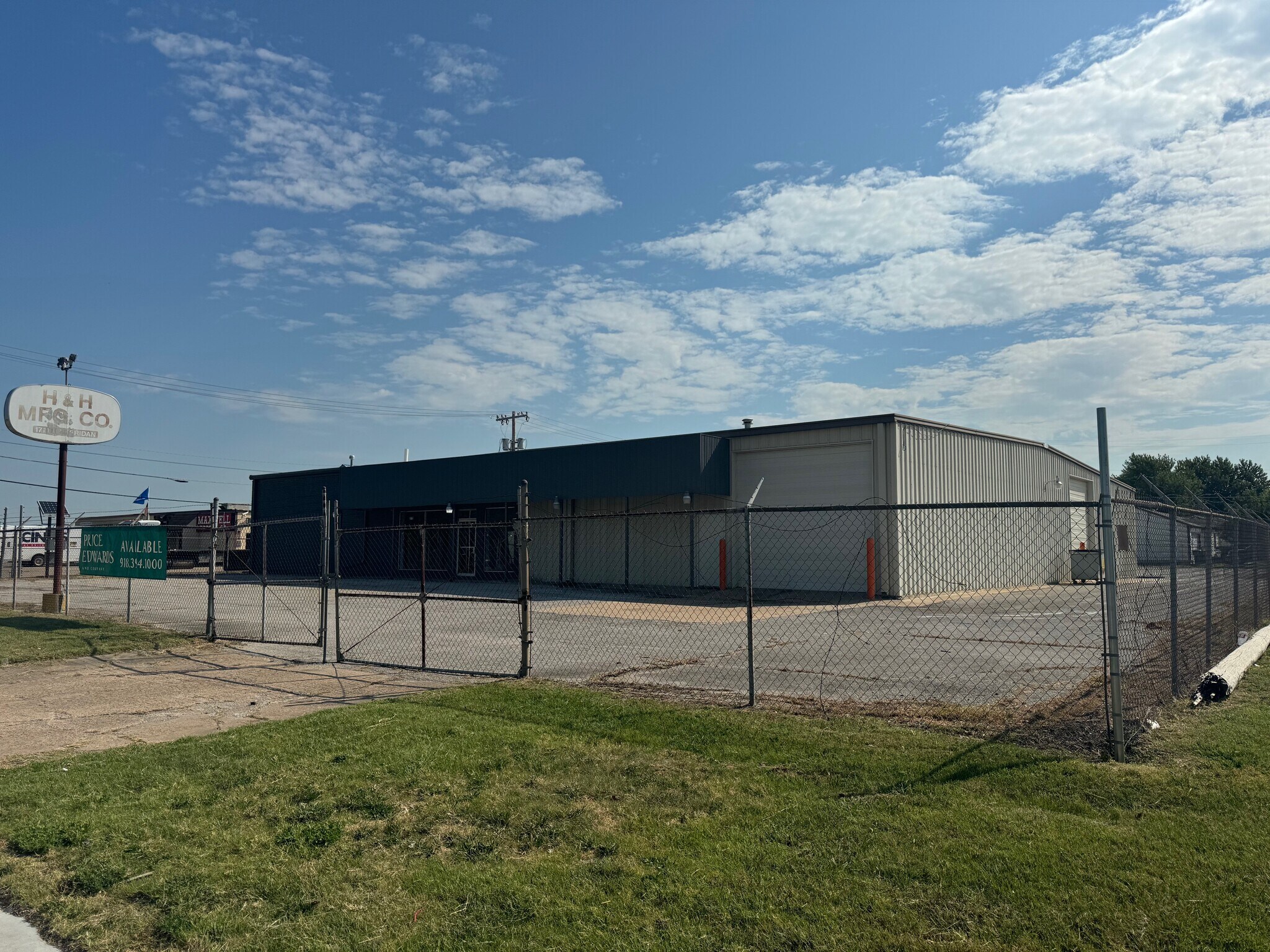 1711 N Sheridan Rd, Tulsa, OK for sale Building Photo- Image 1 of 1